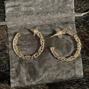 Kendra Scott Earrings 🫶🏻